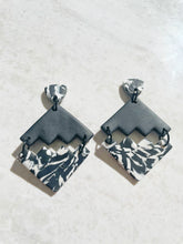 Load image into Gallery viewer, B&amp;W Marble dangles #2
