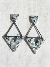 Load image into Gallery viewer, B&amp;W Marble dangles #5
